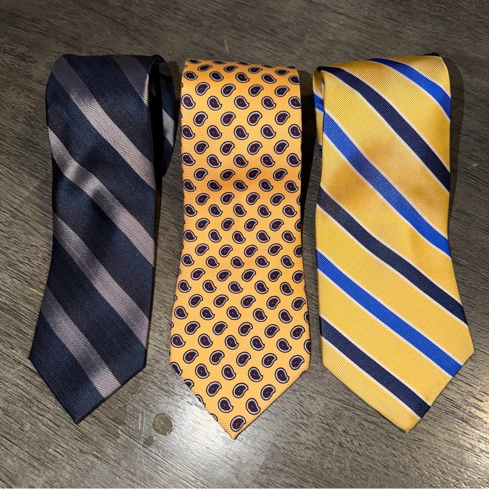 Lot of 3 Men’s Silk Ties (Yellow and Blue)